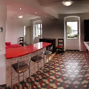 Casa Flora , San Terenzo Italia